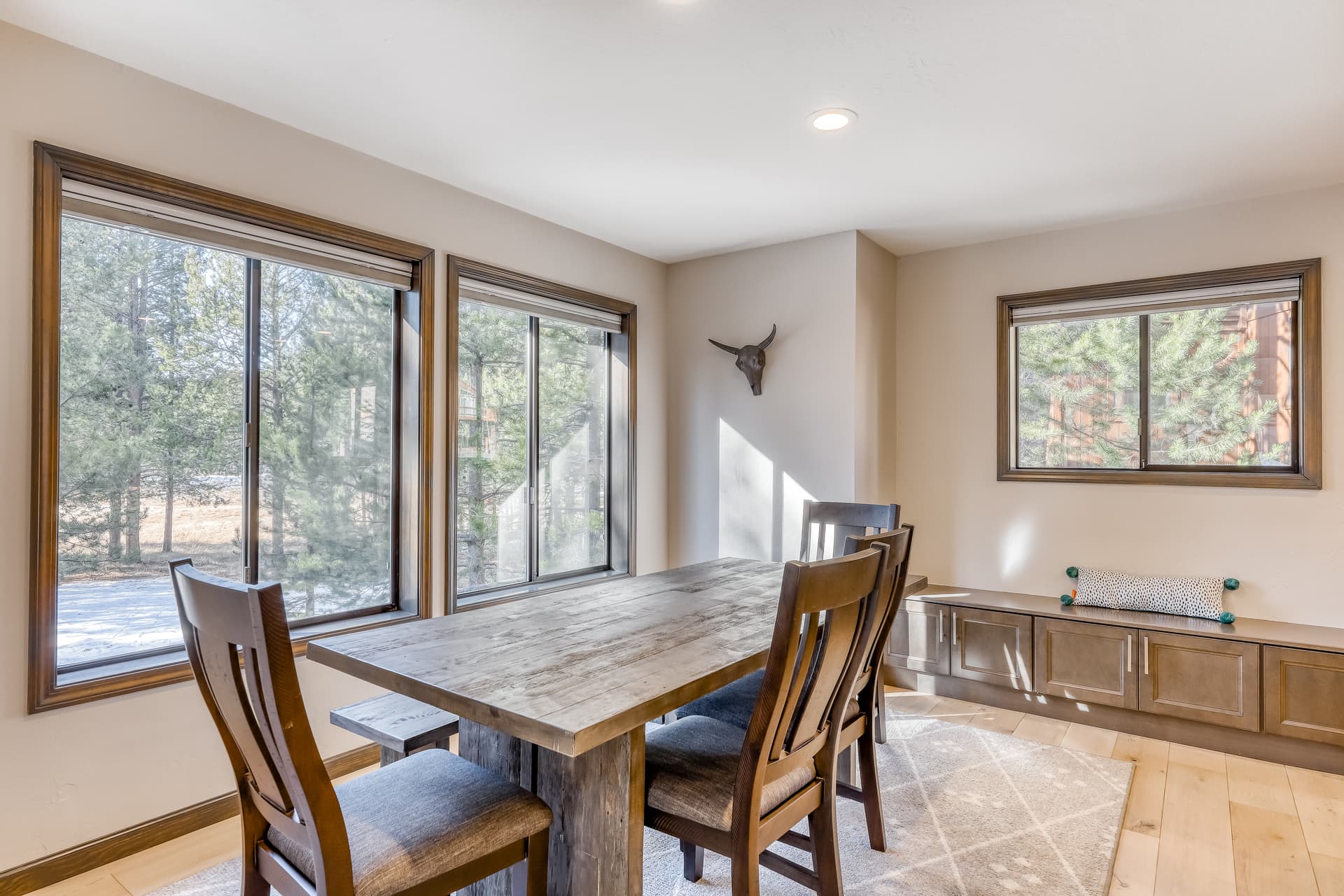 Meadowview Home - Image 5