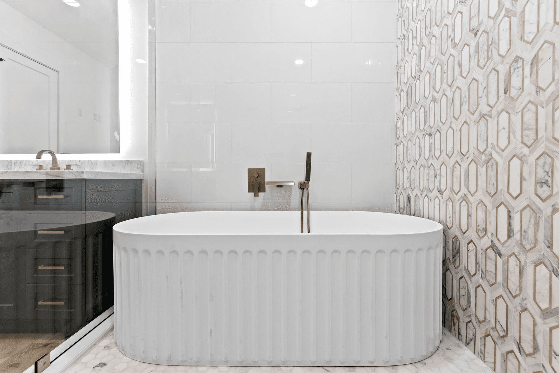 Blue Pearl - Image 16