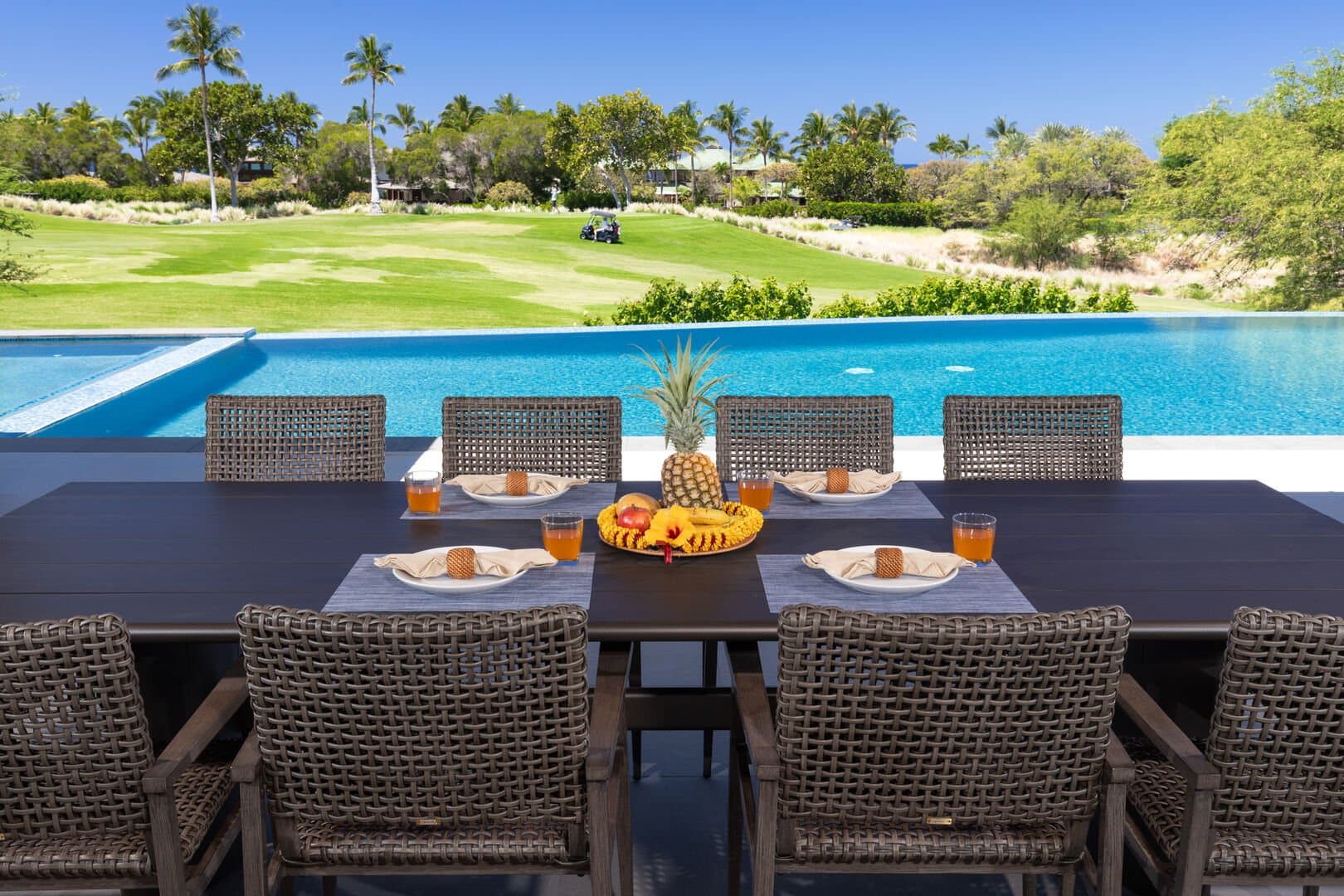 Hawaiian Elegance - Image 42