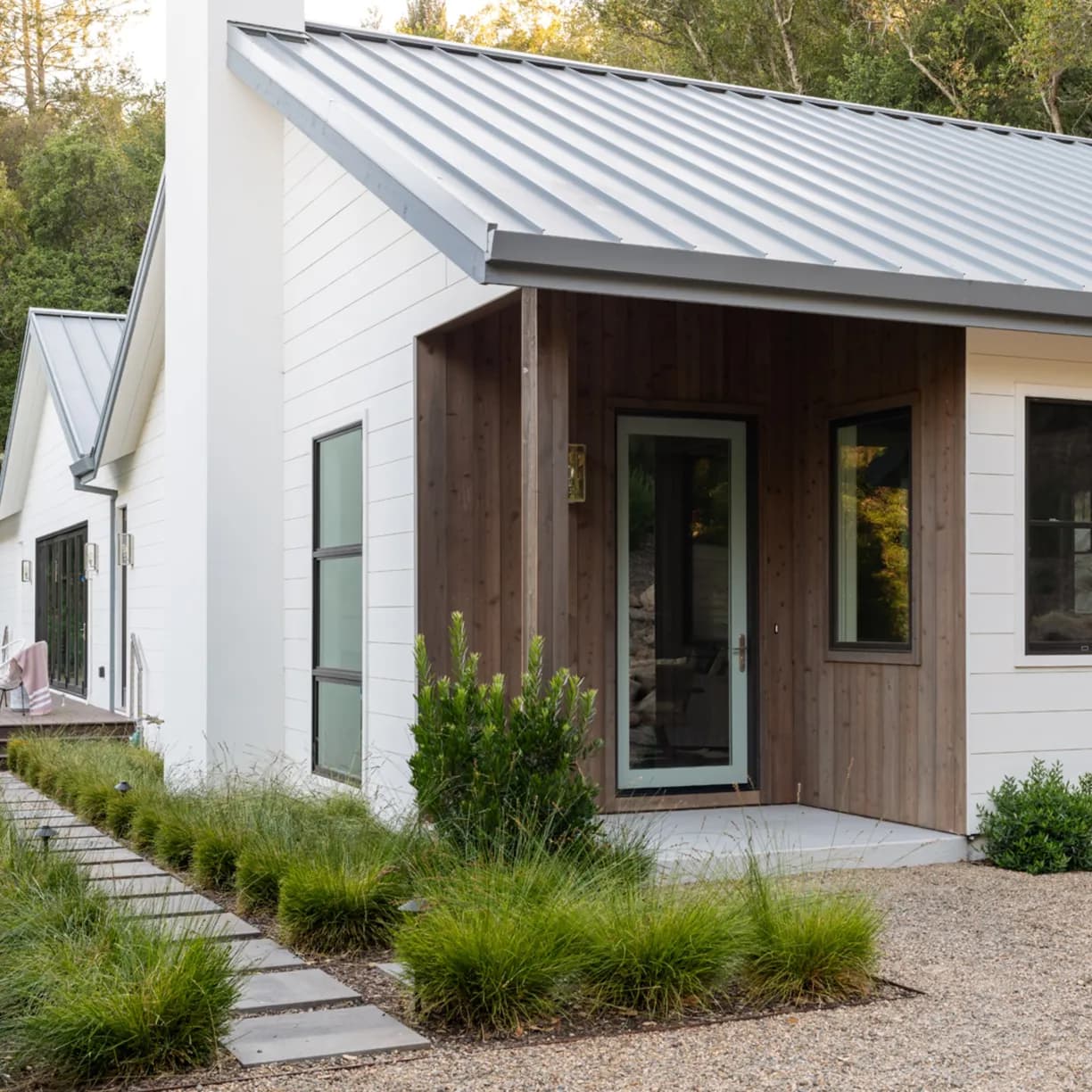 Syrah House - Image 4