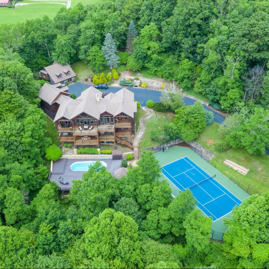 Banner Crest - Image 1