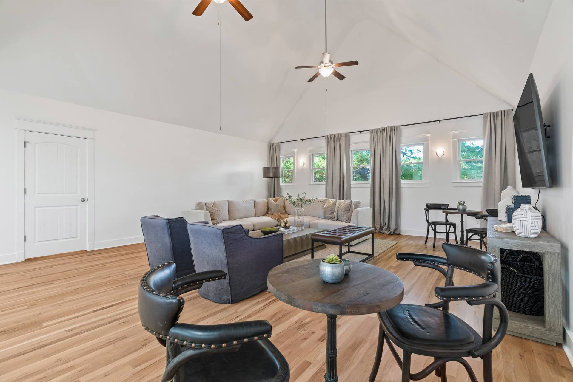 Nashville Lombardy - Image 33