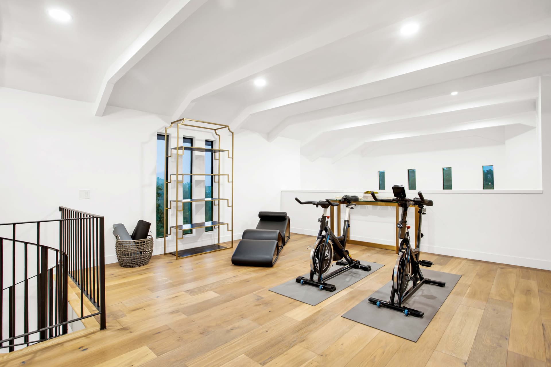 Dona Teresa - Image 23