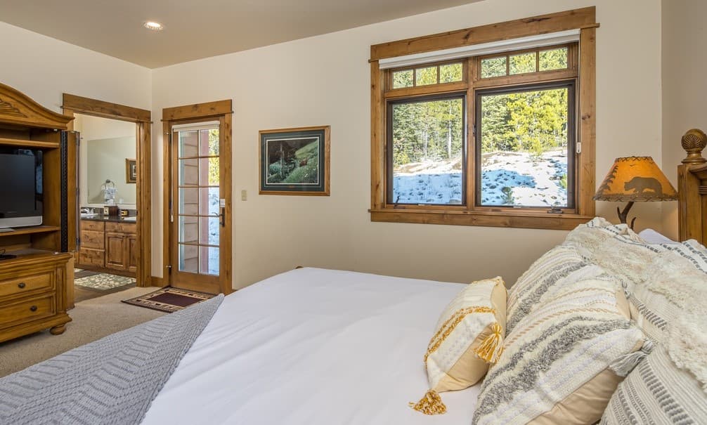 Runner Road Home - Image 10