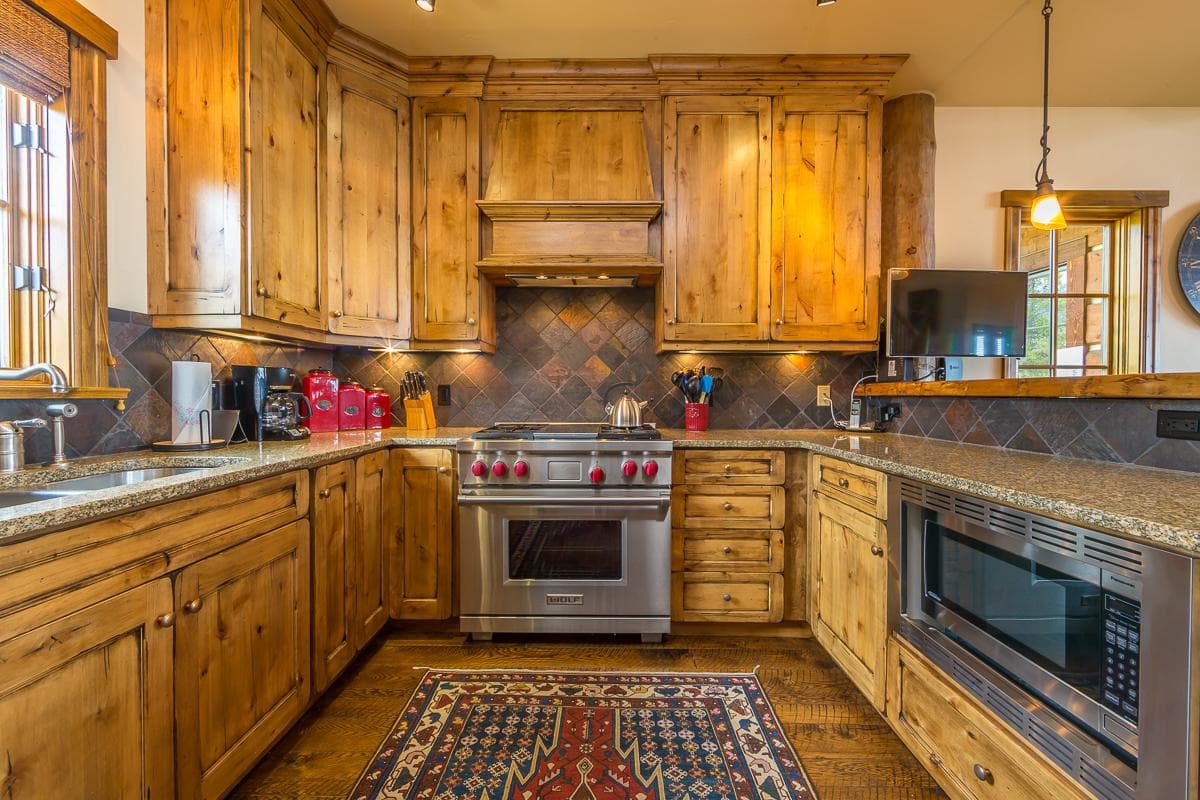 Settlement Cabin - Image 6