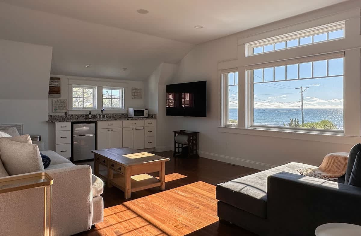 Beach Cottage - Image 13