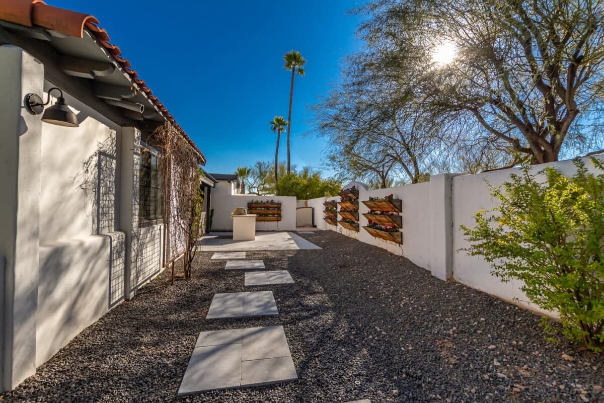 Hummingbird Estate - Image 60