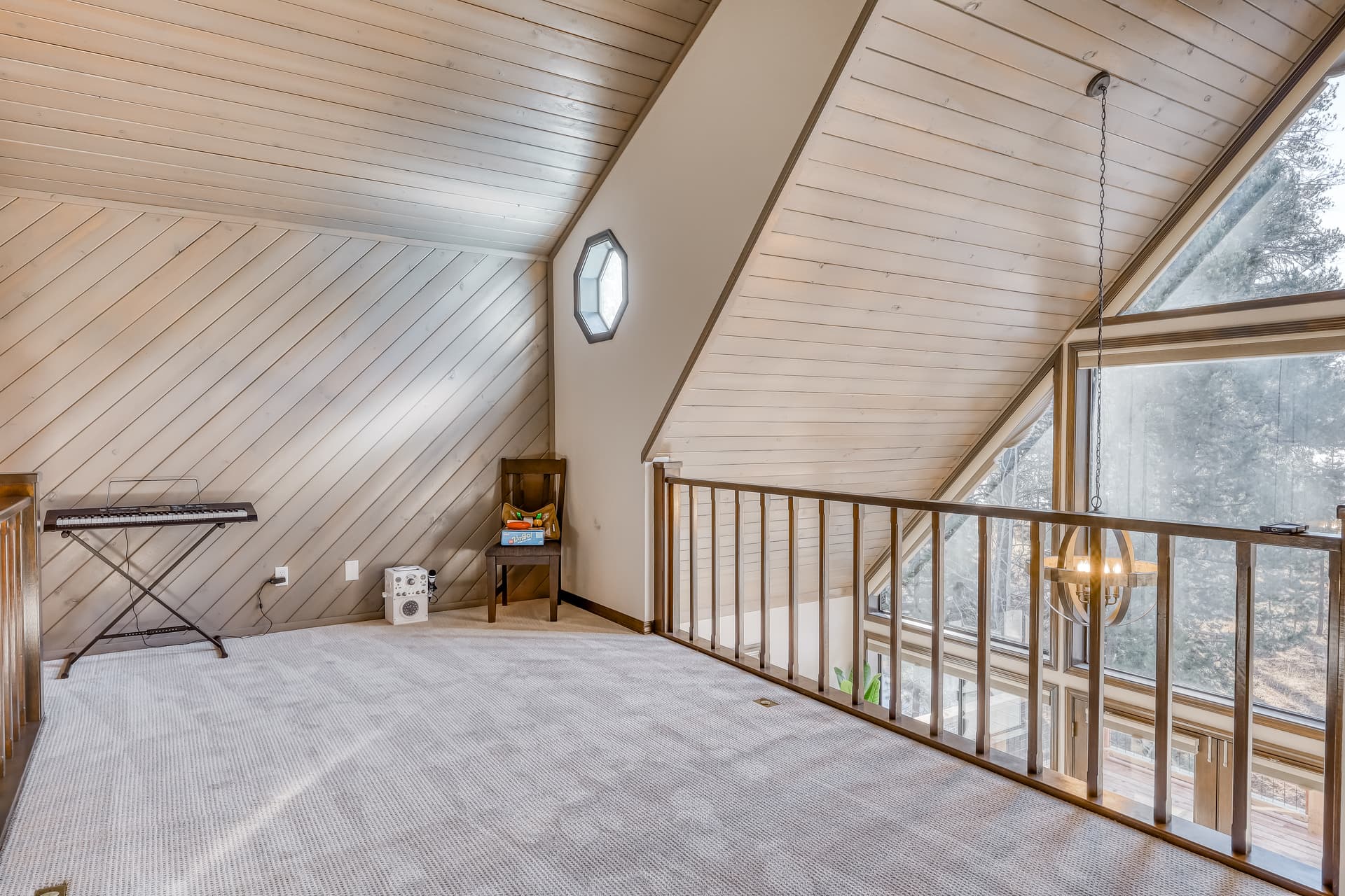 Meadowview Home - Image 13