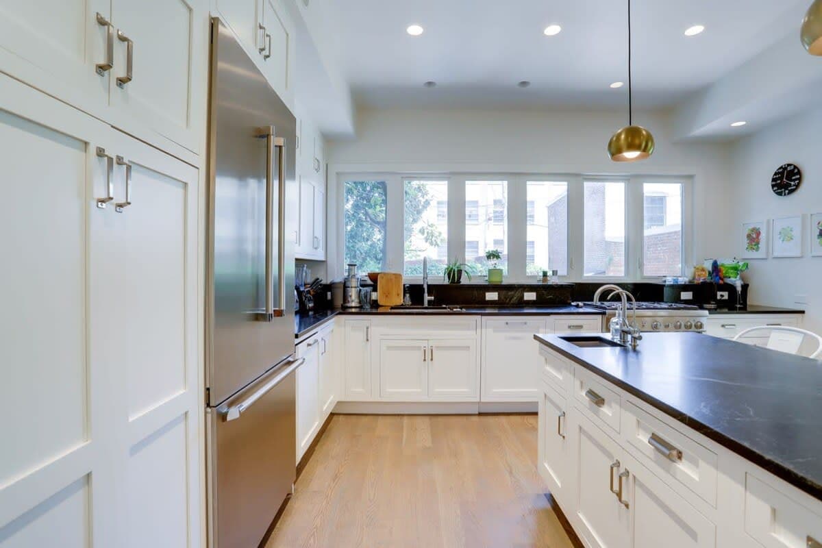 Grand Victorian House - Image 10