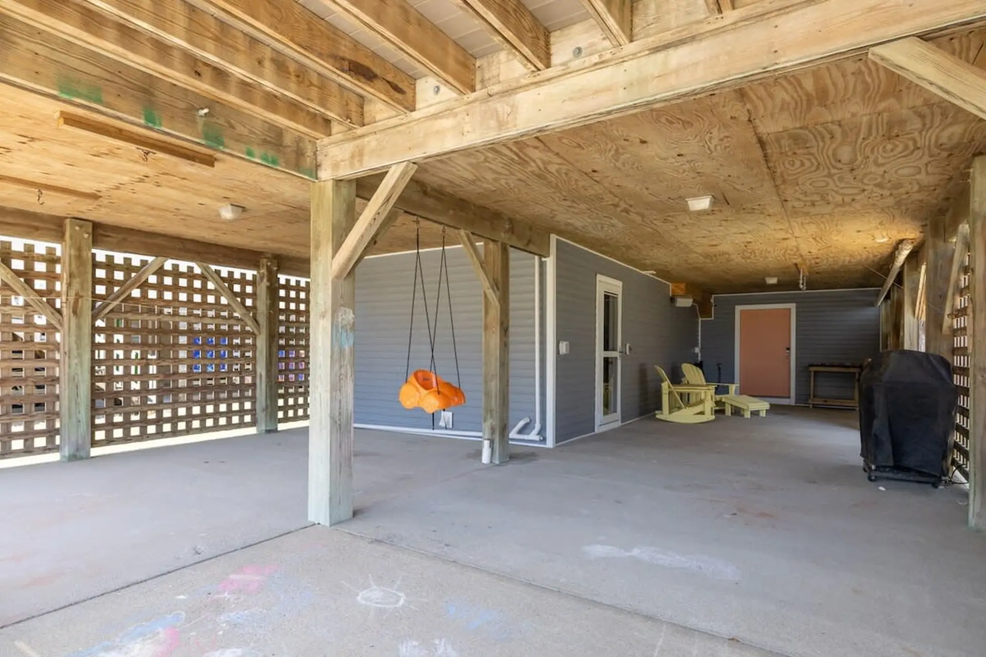 Chipwrecked - Image 16