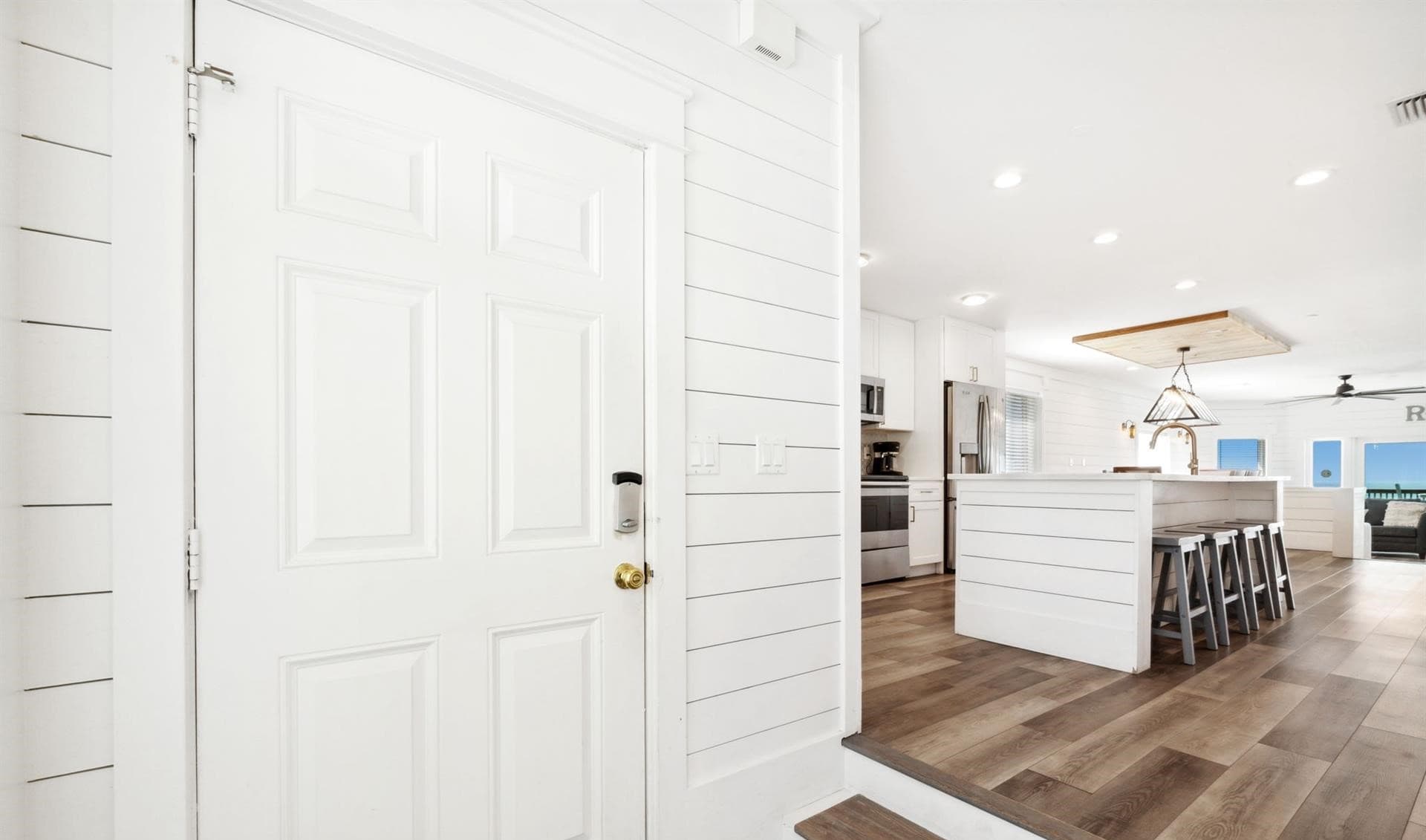 Silver Beach Retreat - Image 7