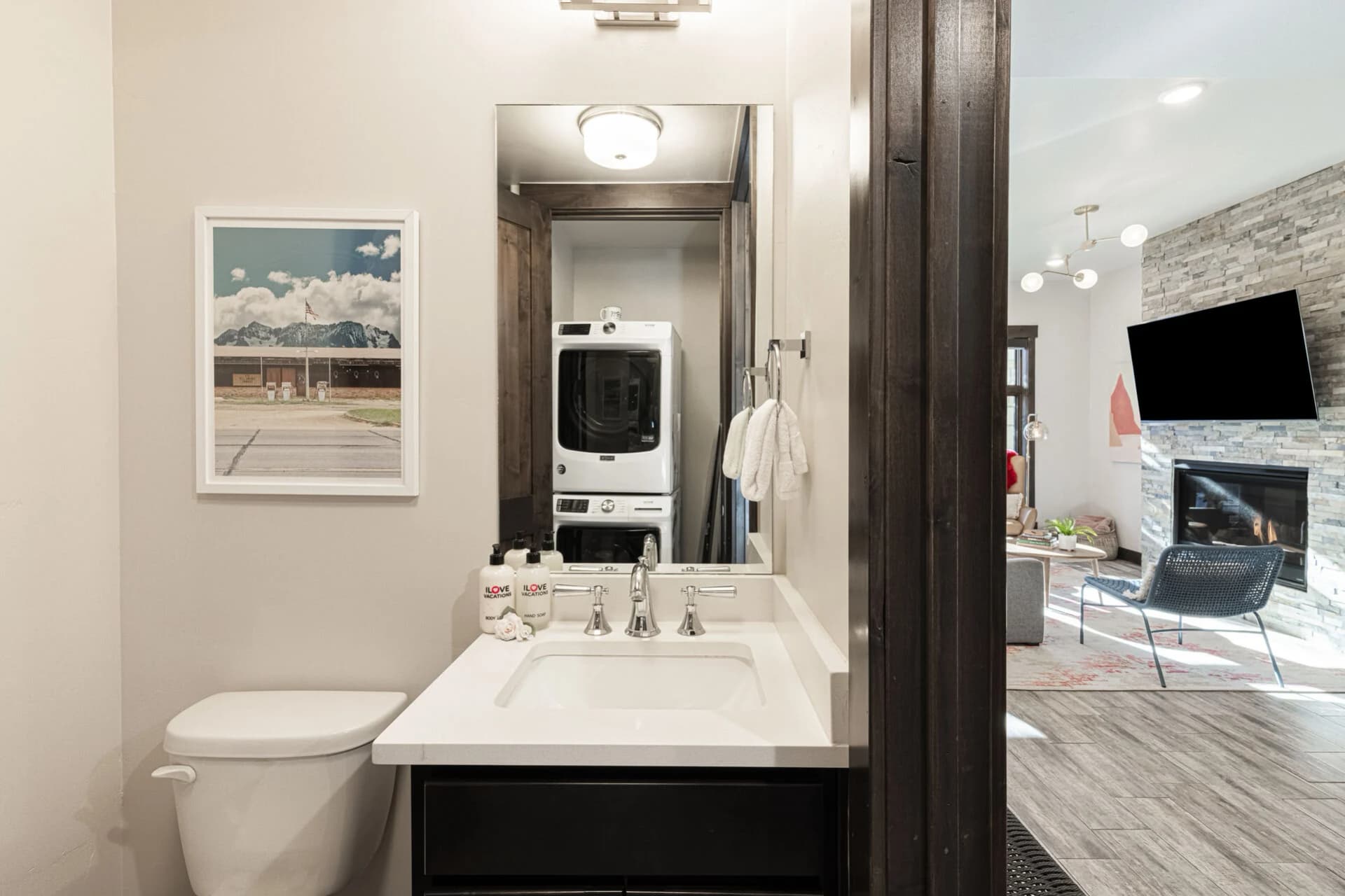 Blackstone Condo #108 - Image 25