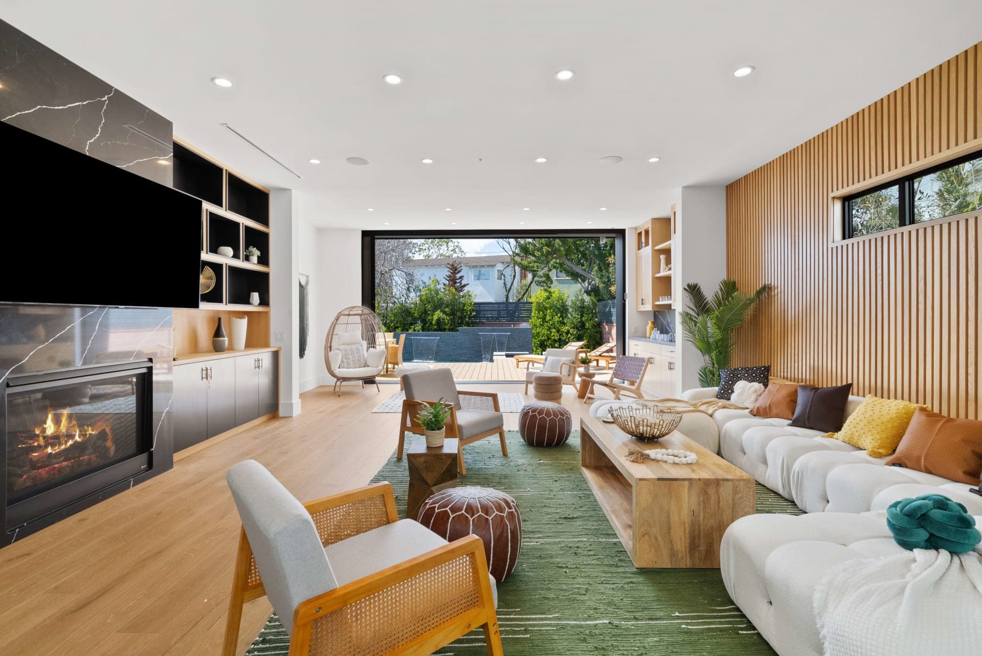 Lake Street - Image 4