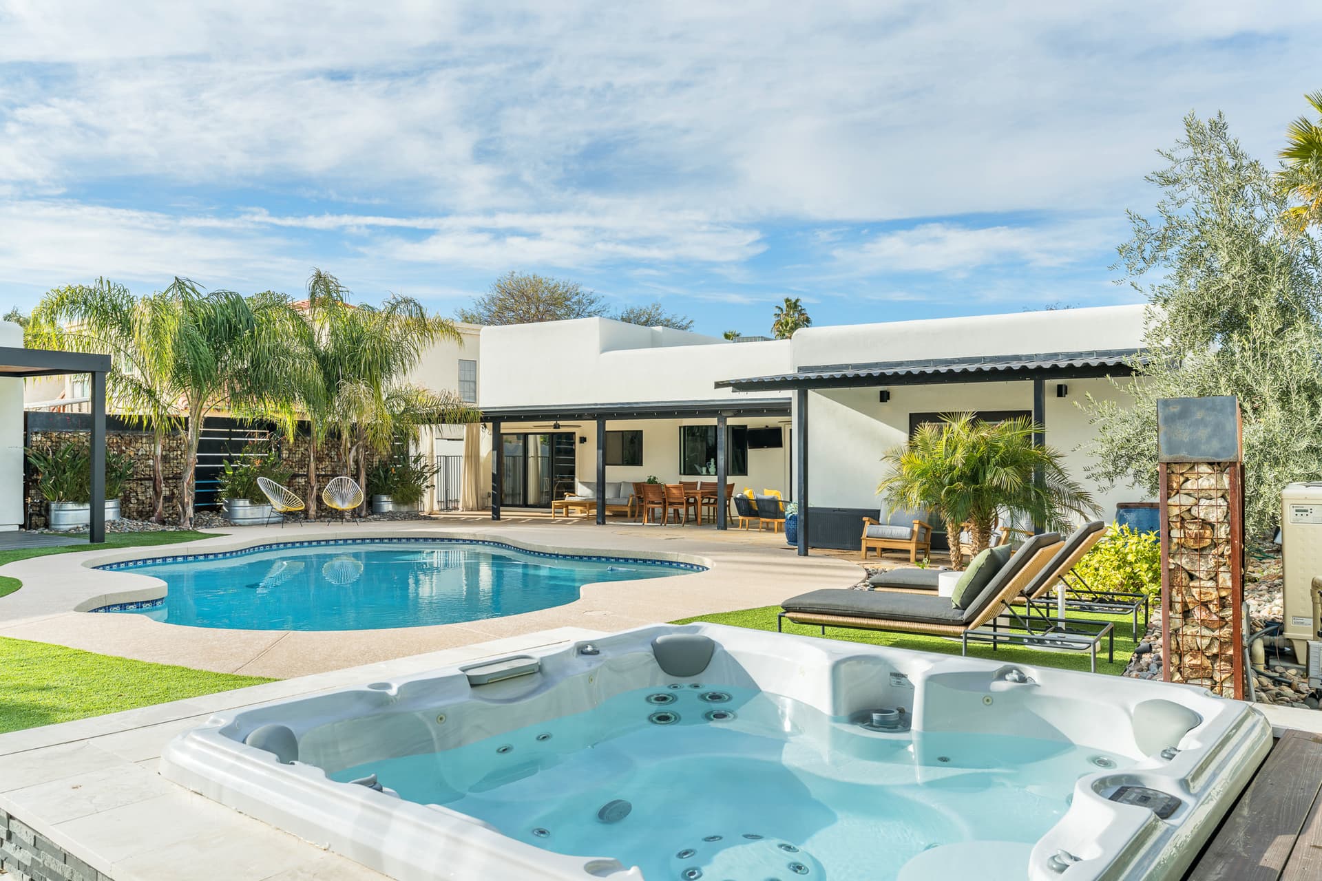 Wanderlust Oasis - Image 42