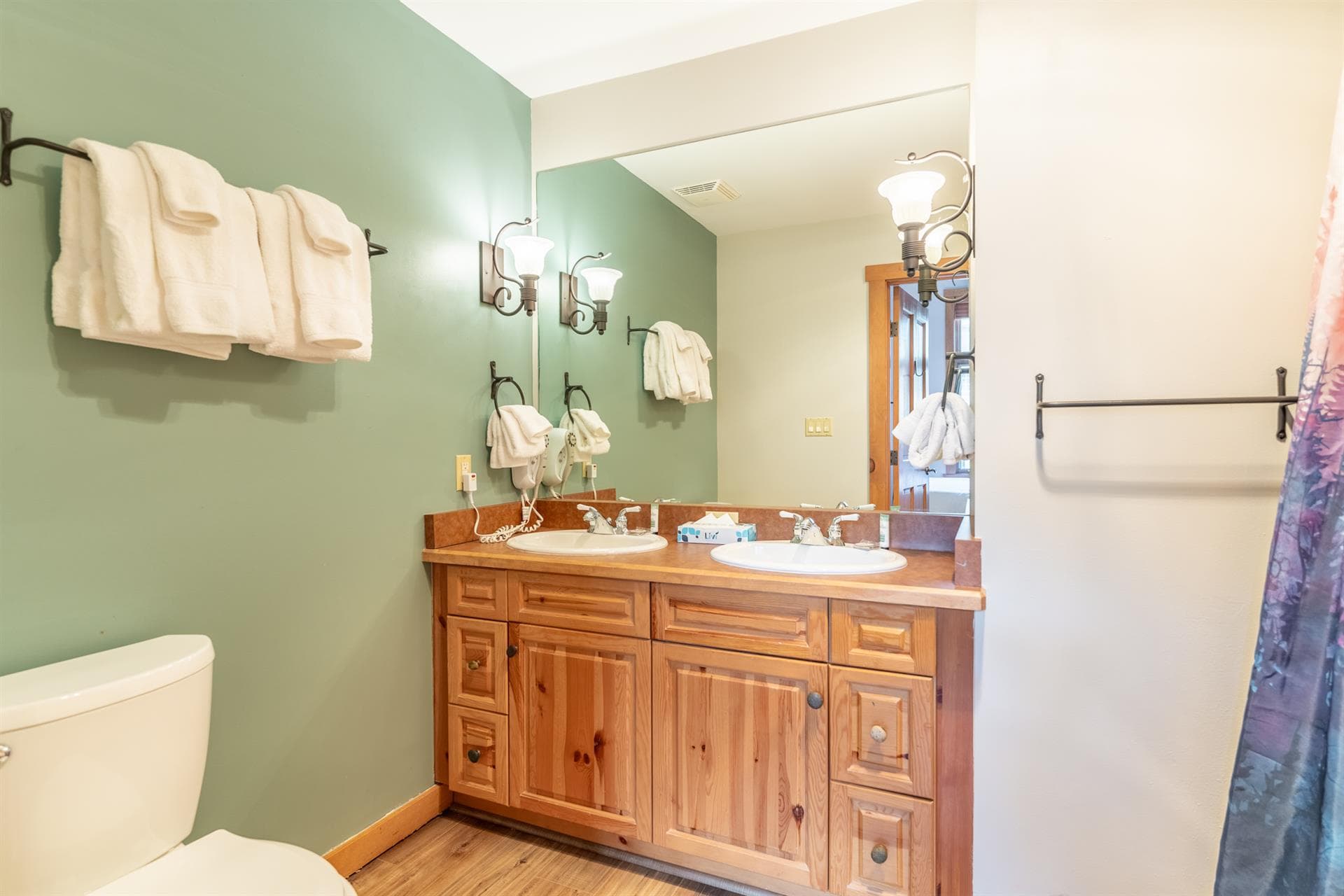 Expedition Station Residence - Image 18