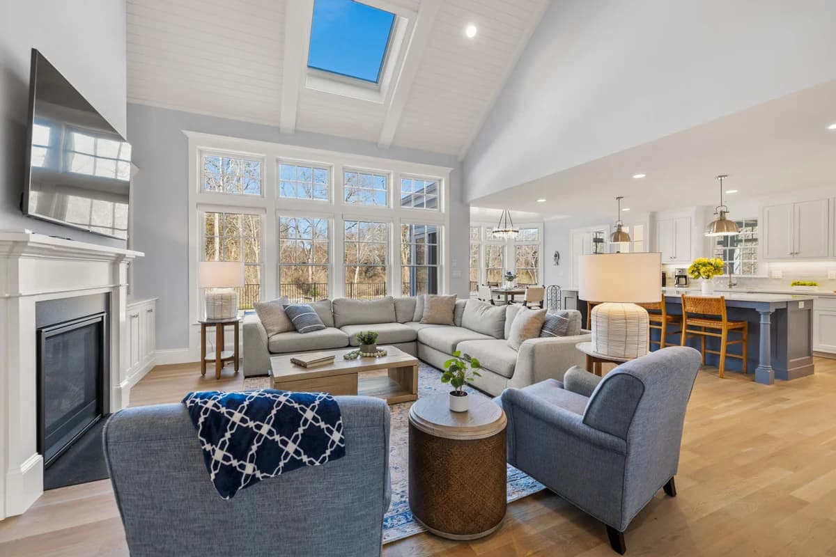 Rock Harbor Dreams - Image 3