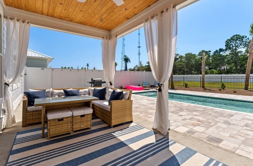 Chic Shack - Image 31