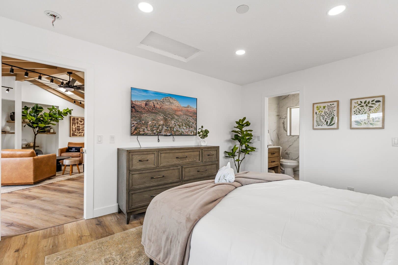 Pottery Place - Image 26