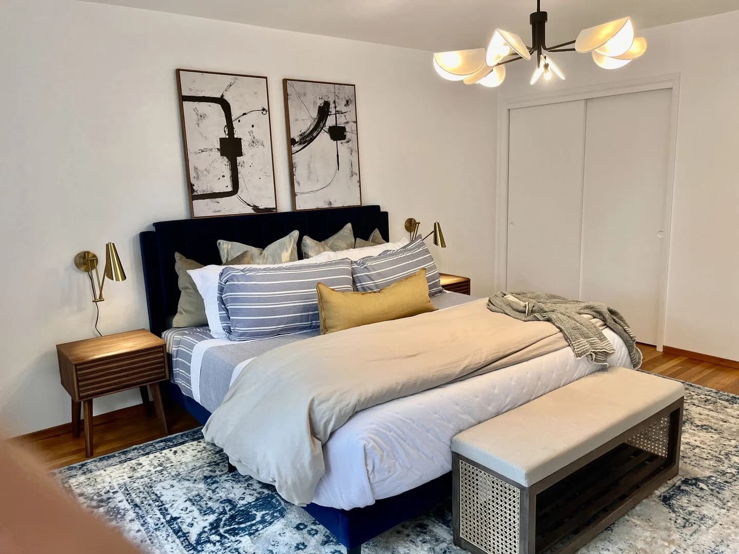 Pebble Modern Home - Image 40