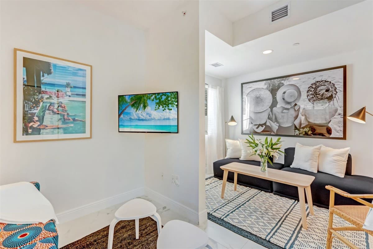 Wynwood Manor - Image 8