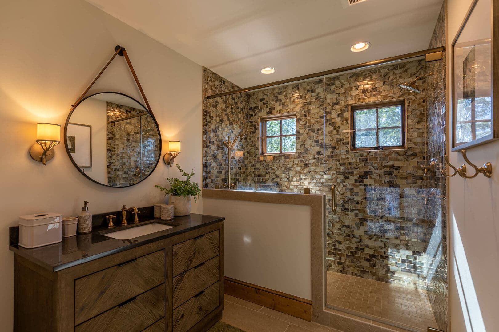 Almost Heaven at Eagles Nest - Image 31