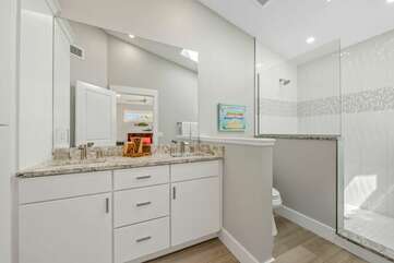 Gulf Shore Retreat - Image 21