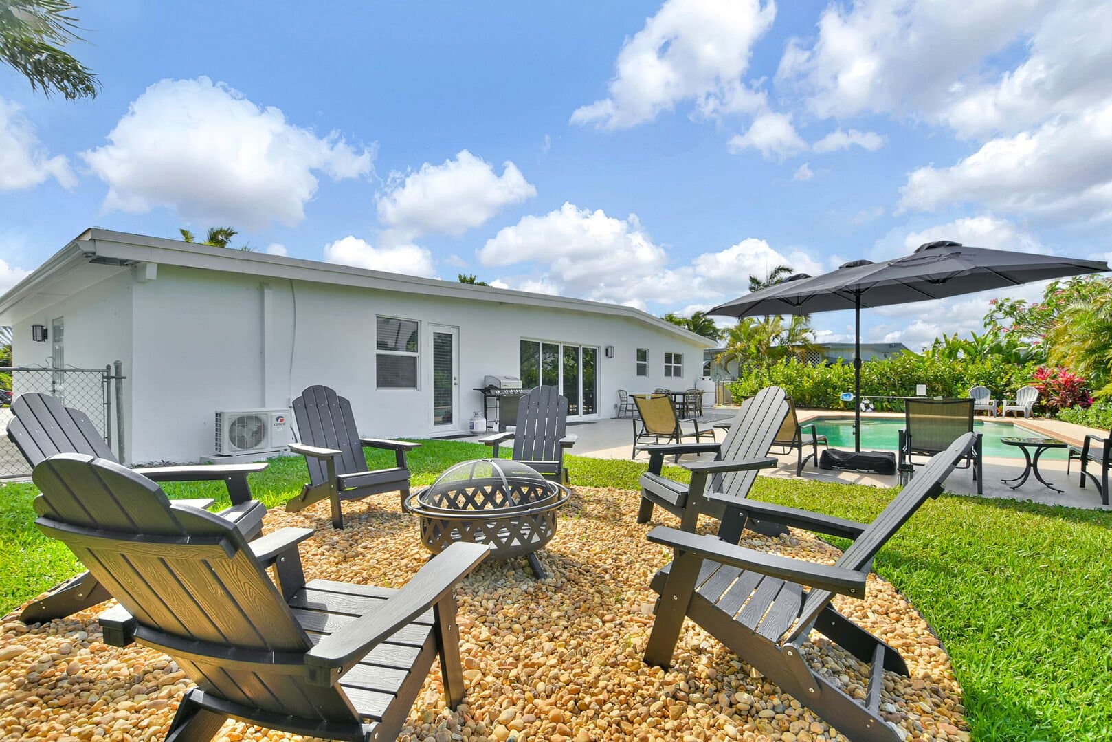 Herder House - Image 33