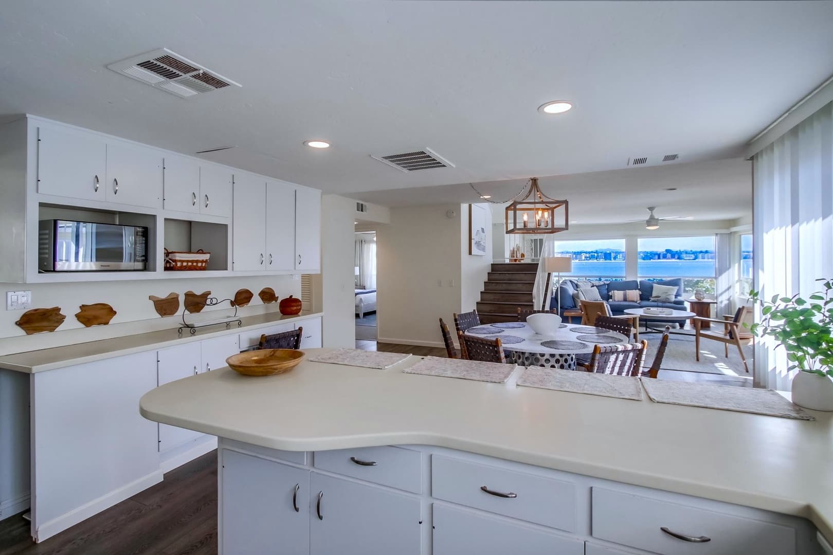 Beach Haven House - Image 11