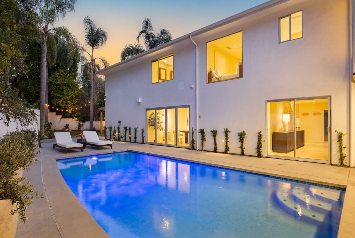 Skyline Chalet - Image 36