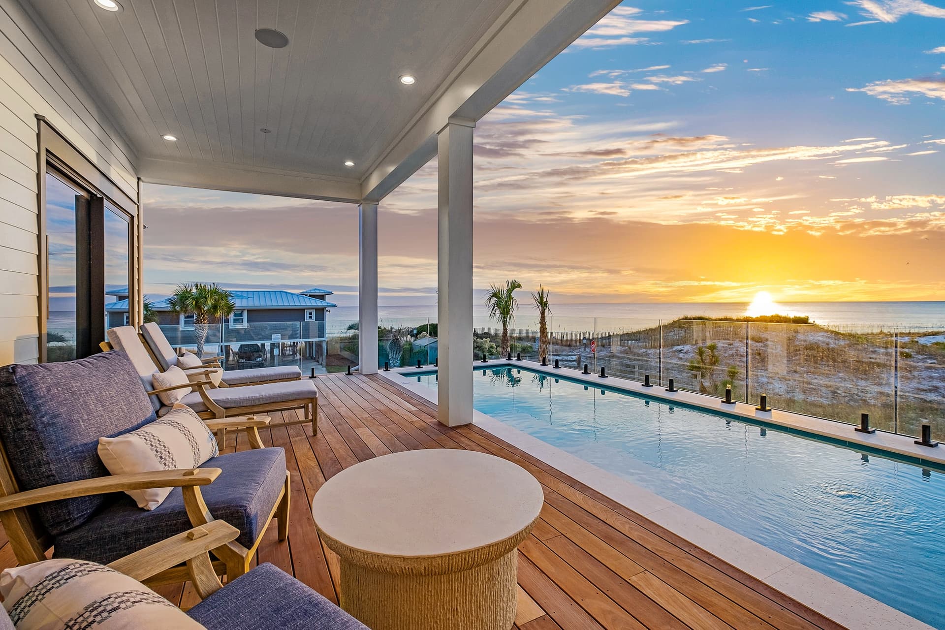 Emerald Le Luxe - Image 47