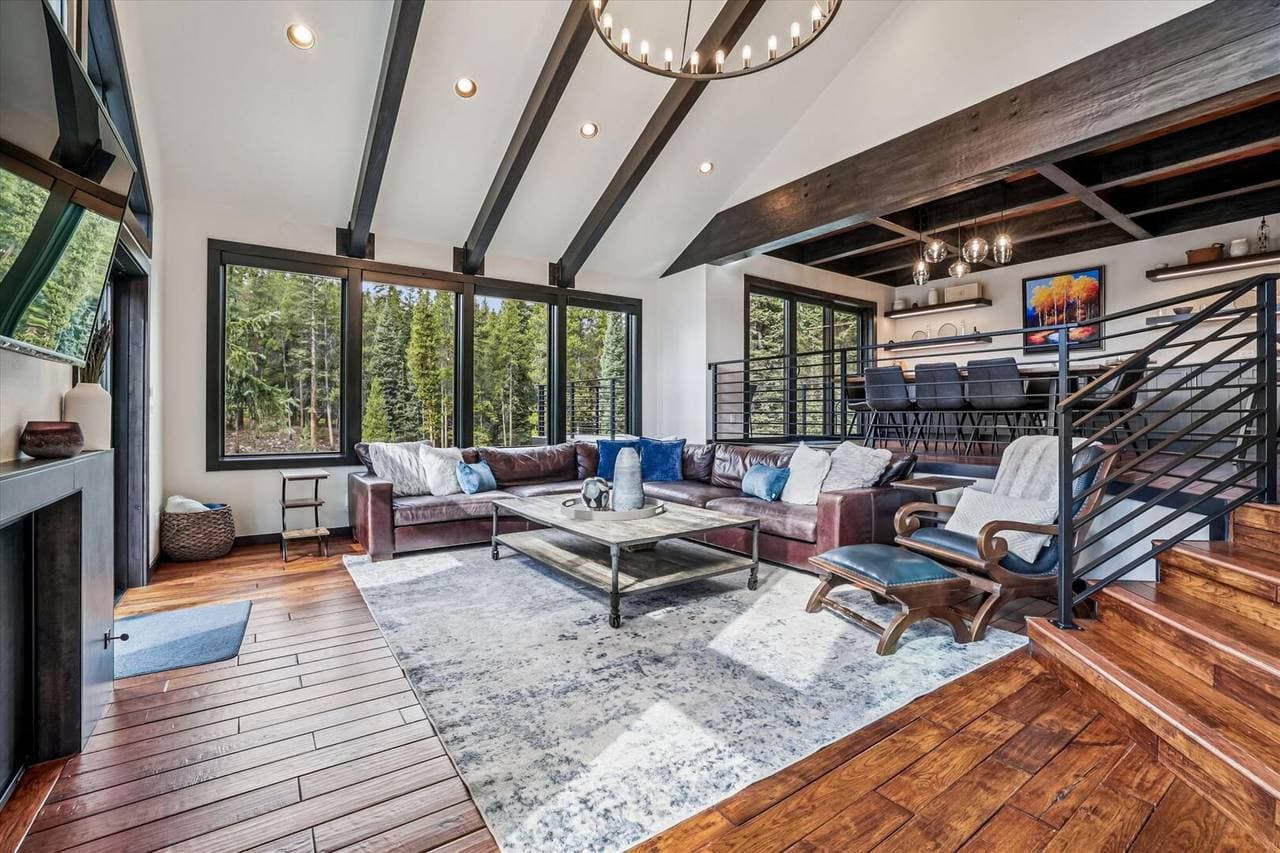 Summit Solitude Estate - Image 4