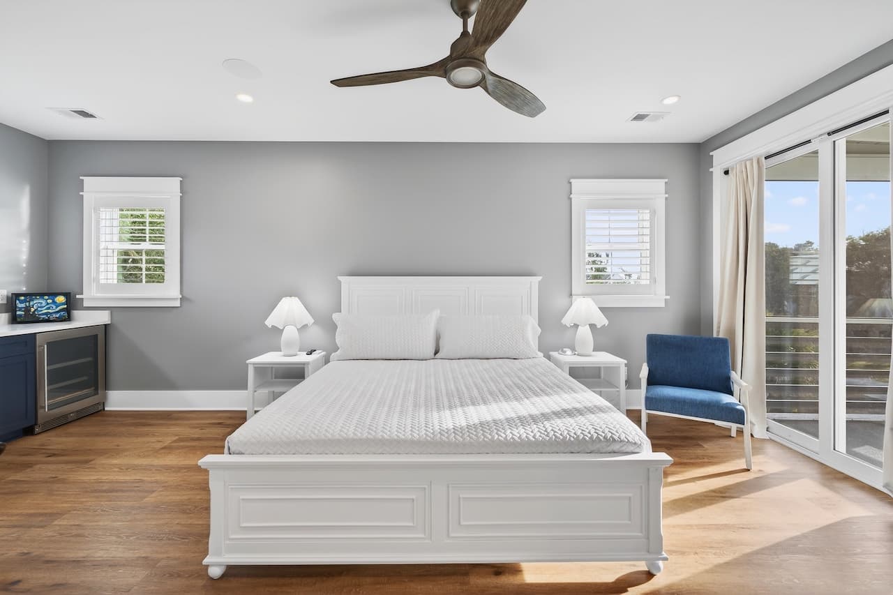 Southern Grace - Image 35