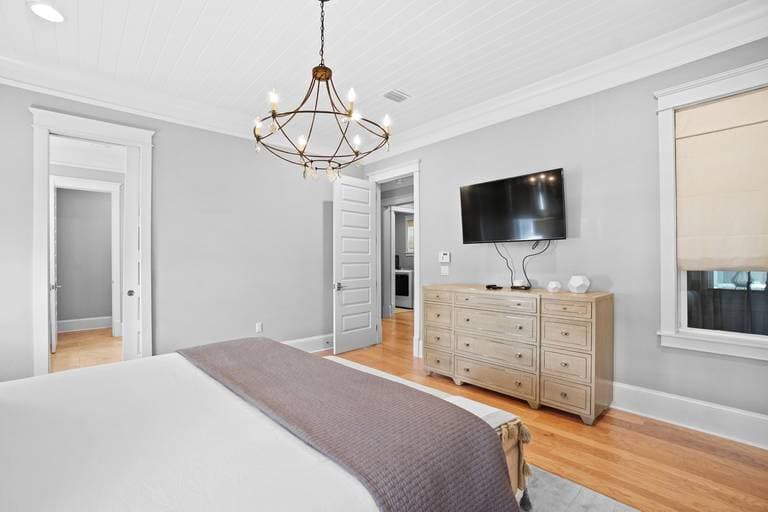 Blue Whale Bungalow - Image 21