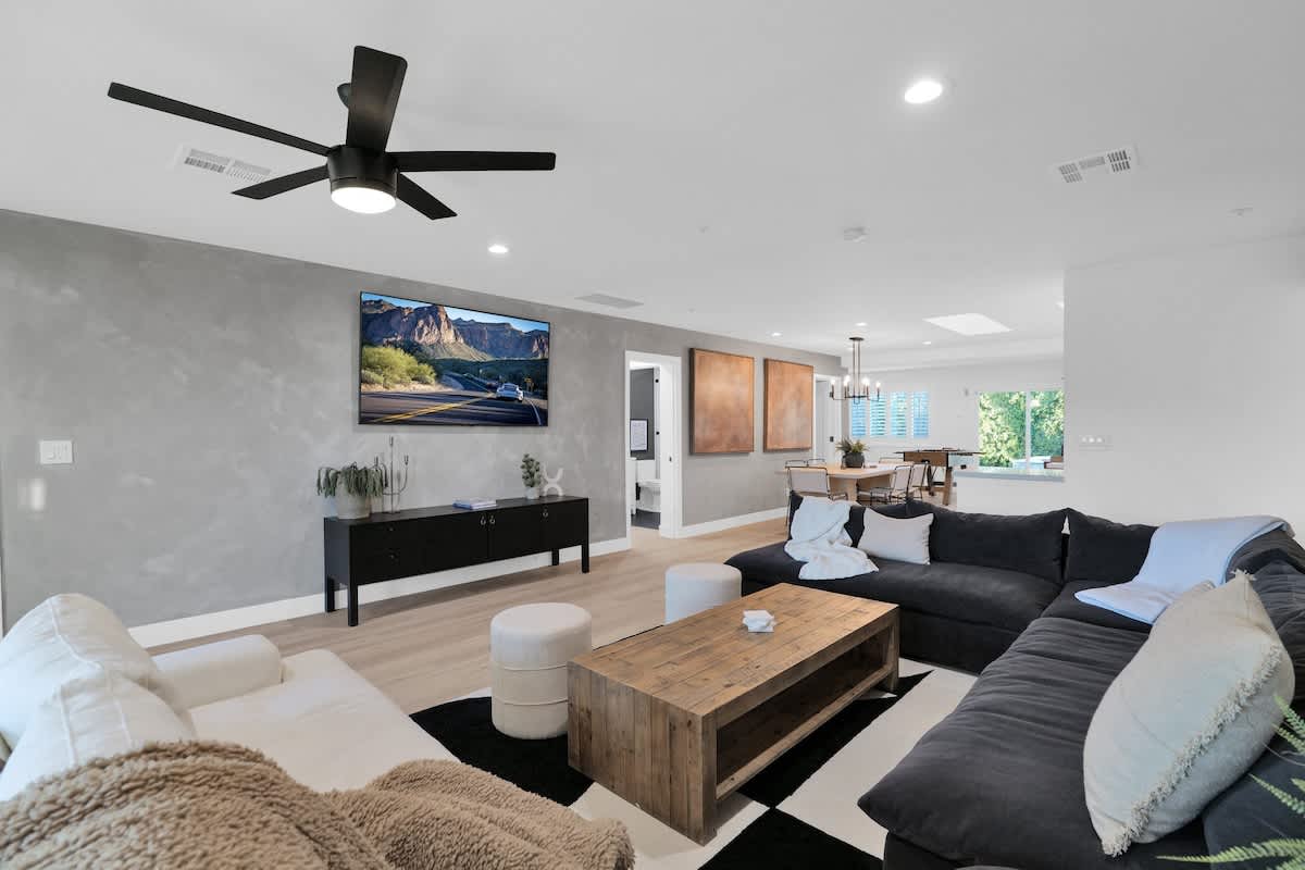 Old Town Scottsdale Retreat - Image 2