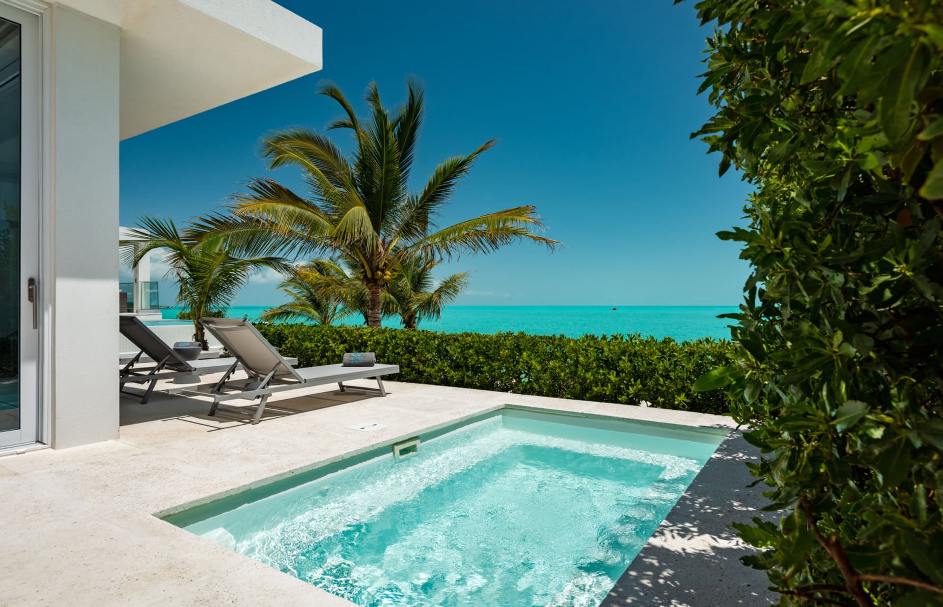 Aqua Ocean Villa - Image 10