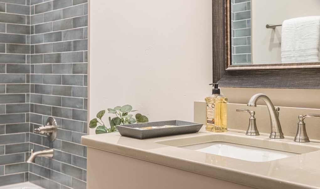 Diamond Hitch #116 - Image 20