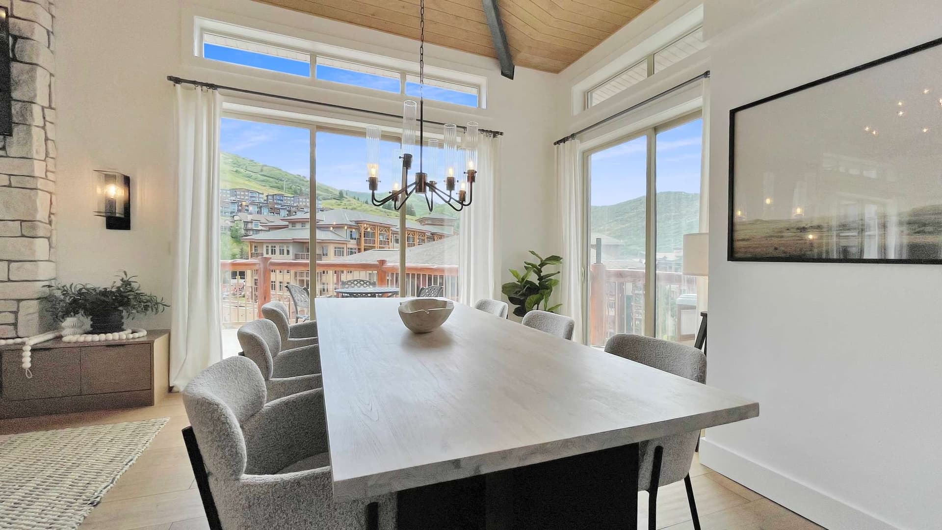 Sneaux Shack - Image 10