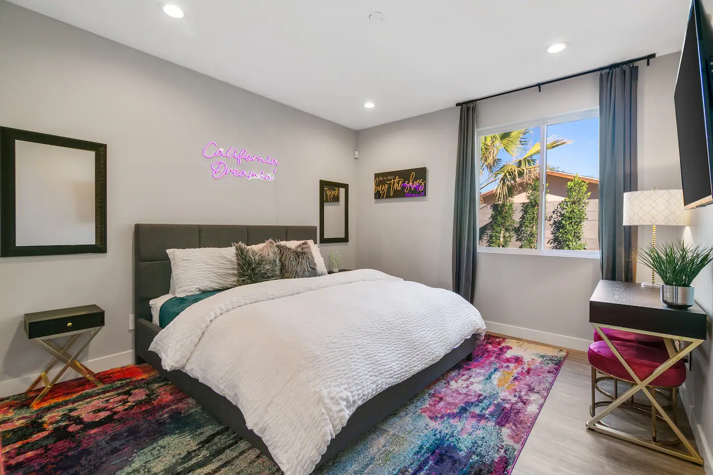 Opulent Haven - Image 18