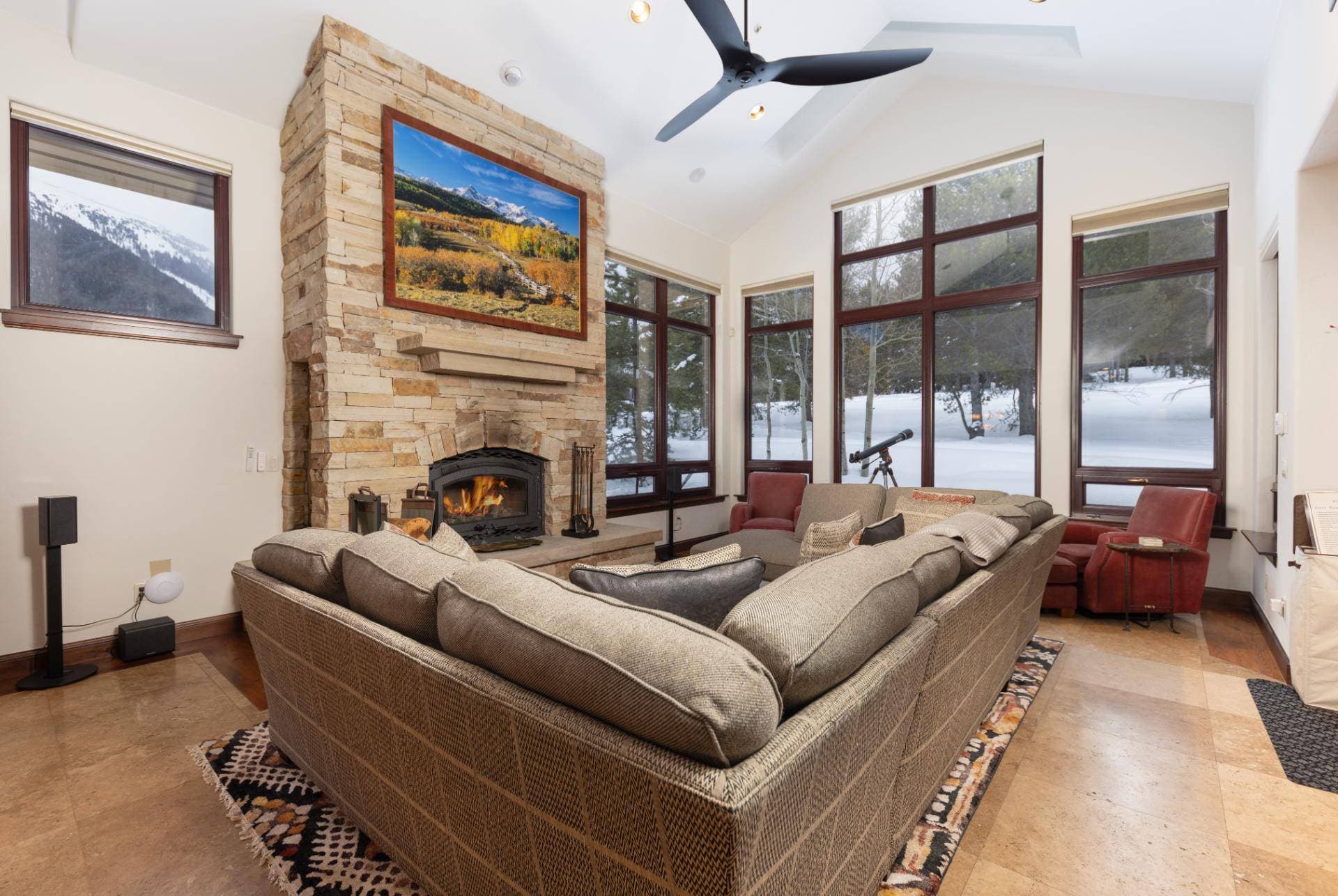 Bee Line Escape - Image 3