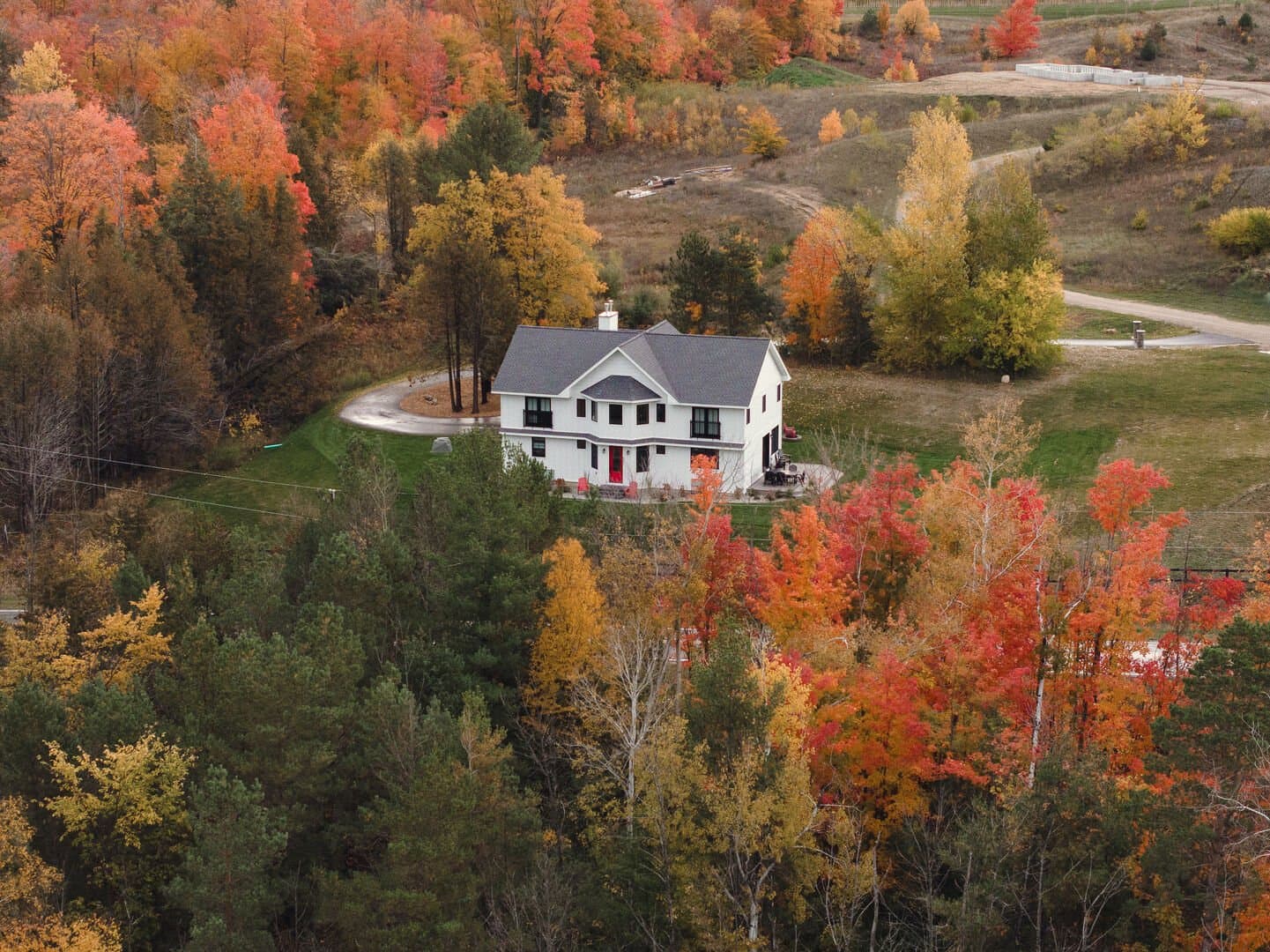 Giuliana Rose FarmHouse - Image 2