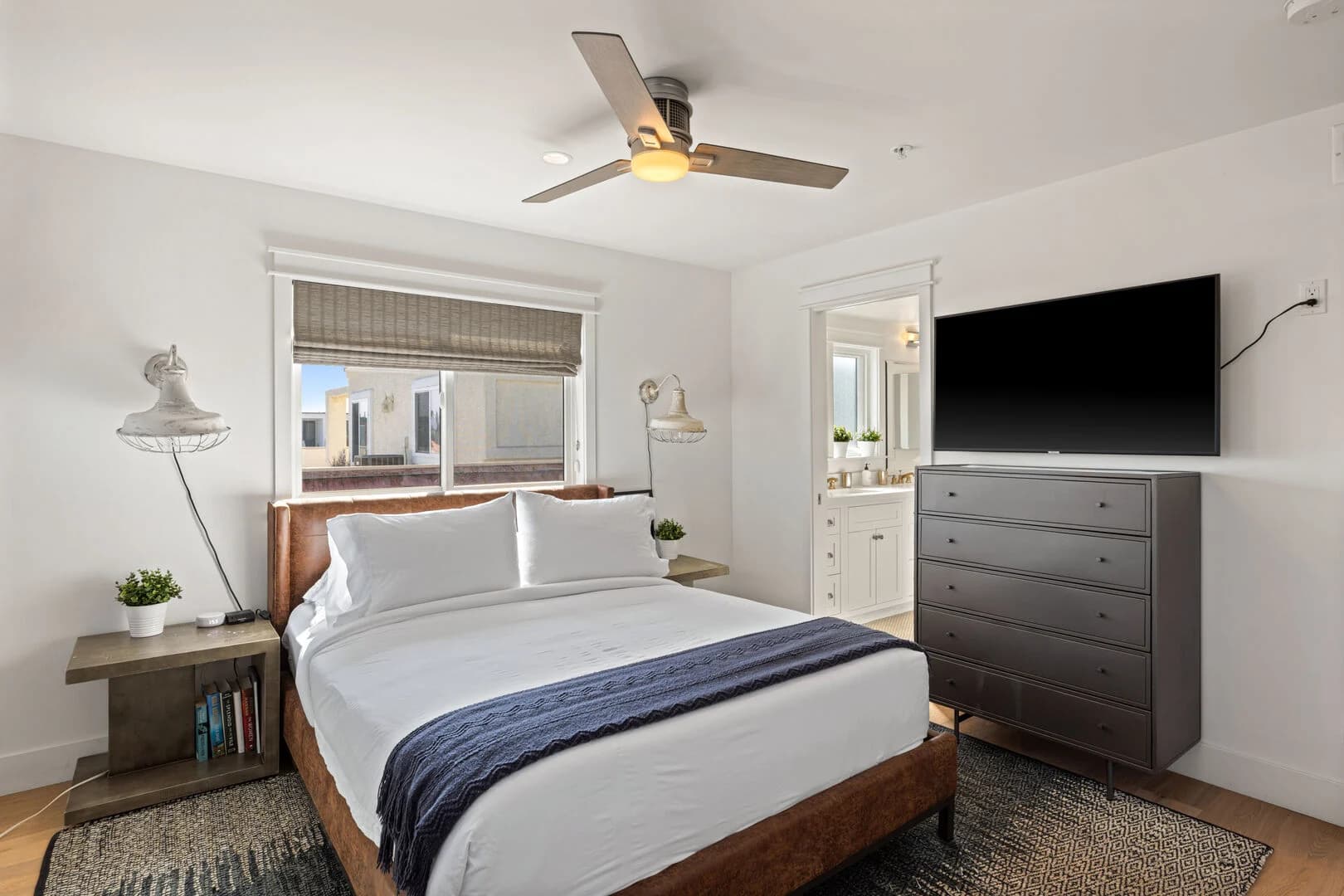 Oceanfront Retreat Three - Image 30