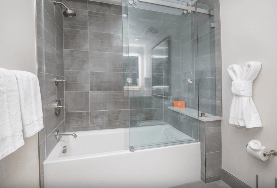 Avon Riverfront #402 - Image 26