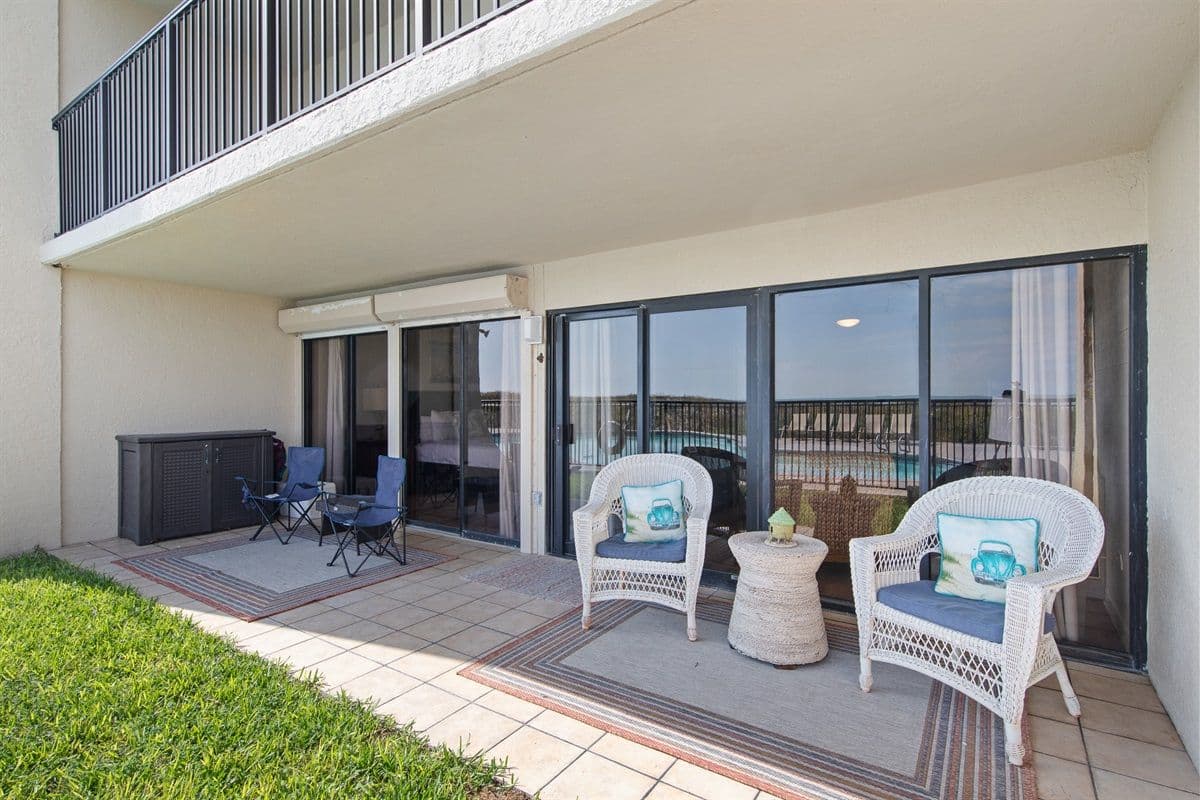 Ocean Vista Towers - Image 20