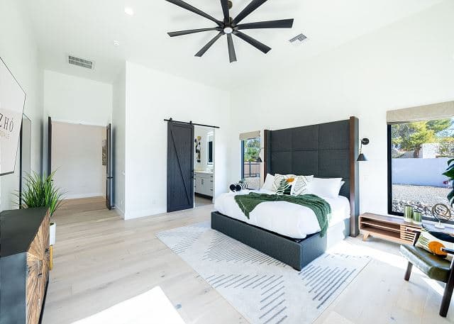 Estate on the River - Image 28