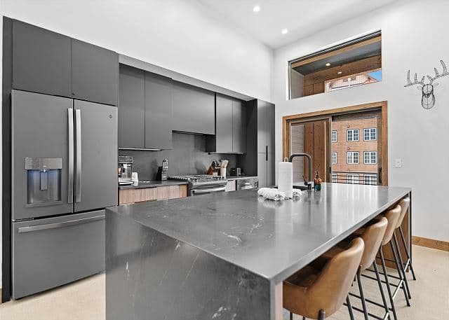 Ina's Way Townhome Unit B - Image 3