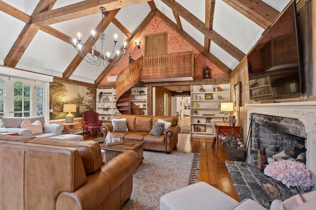 Brewster Barefoot Bliss - Image 18