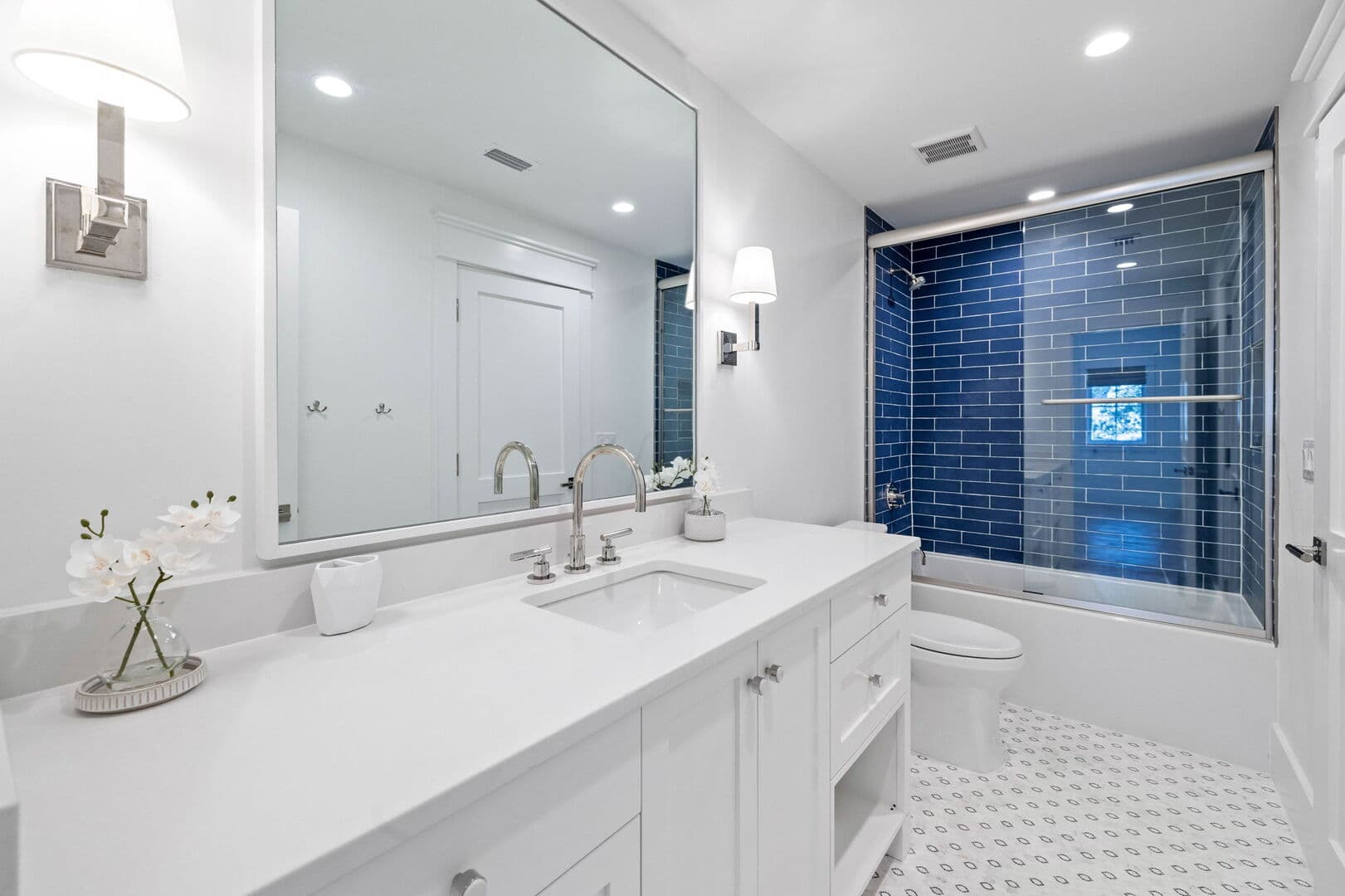 Oyster House - Image 23