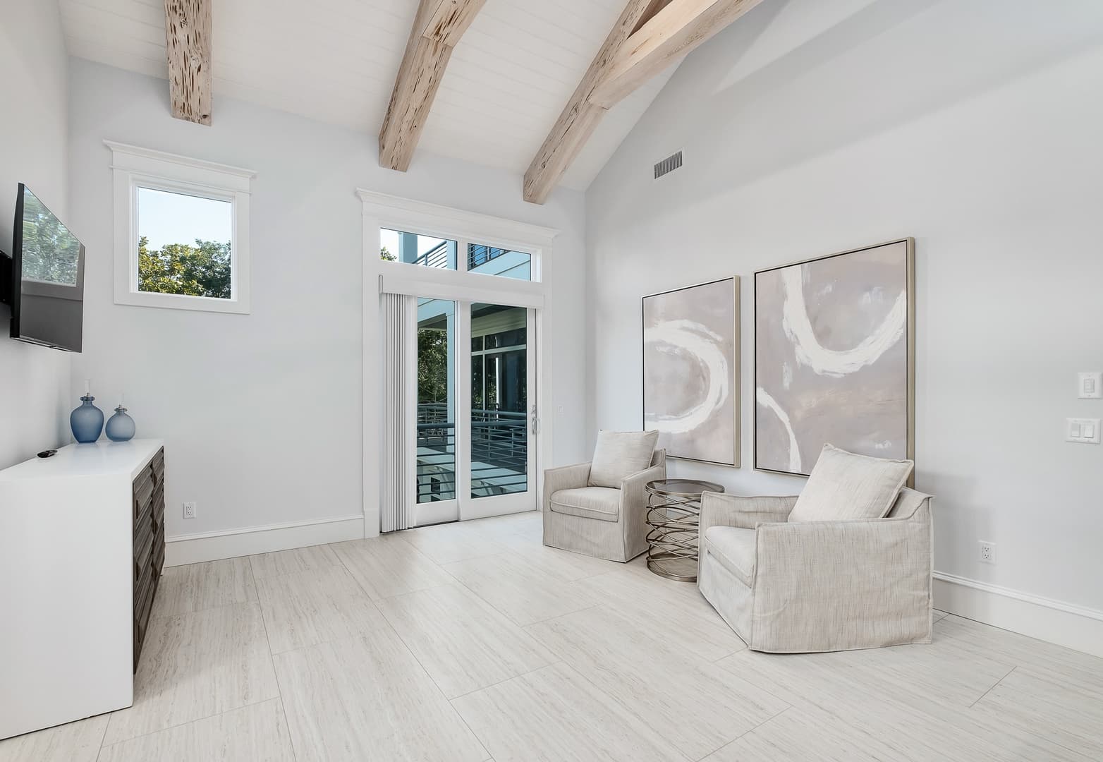 Social Manor - Image 24