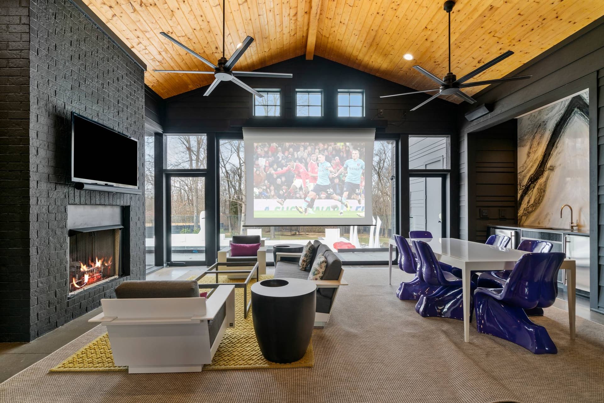 Starburst Estate - Image 9