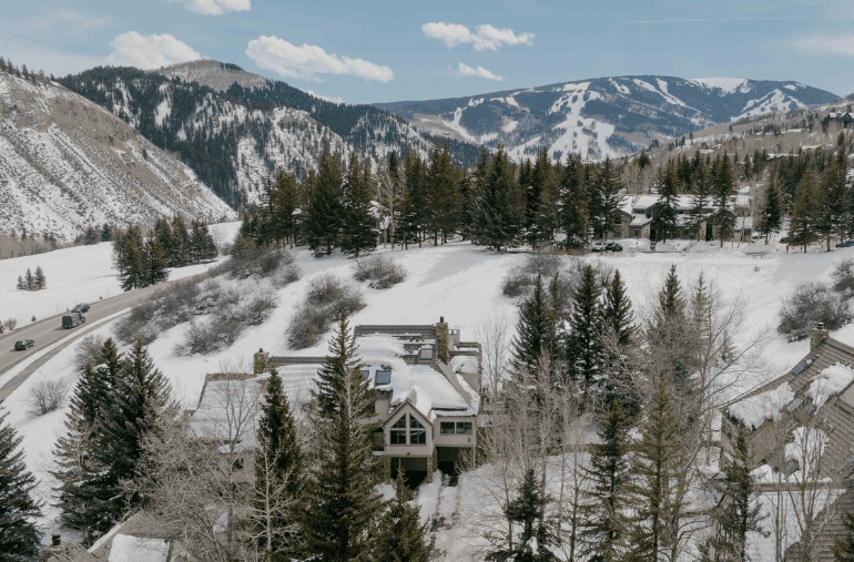 Arrowpines Lodge - Image 30